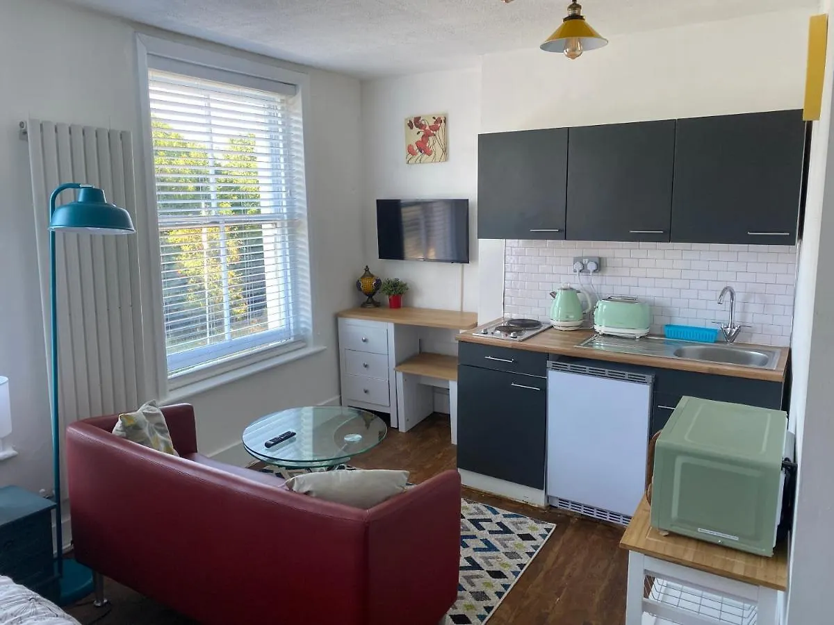 Accommodation Hub Studio 2 لندن